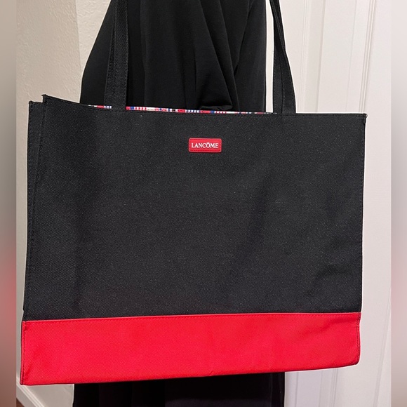 Lancome Handbags - Lancome exclusive red& black tote bag